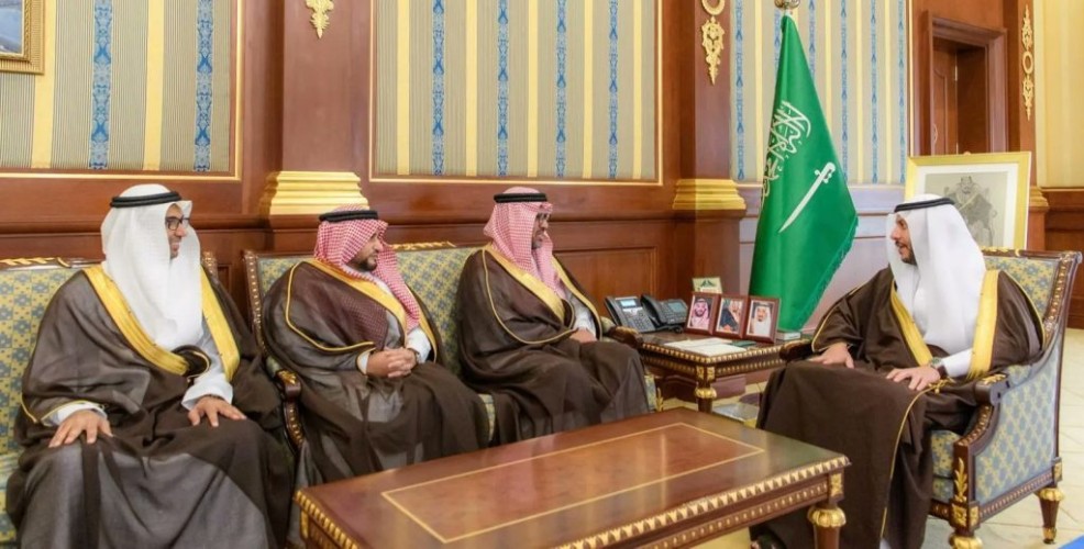 نائب أمير منطقة المدينة المنورة يستقبل رئيس الجامعة الإسلامية