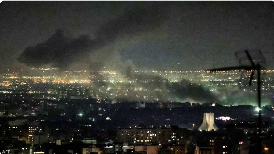 موجة ضربات إسرائيلية واسعة تستهدف البنية التحتية غرب إيران