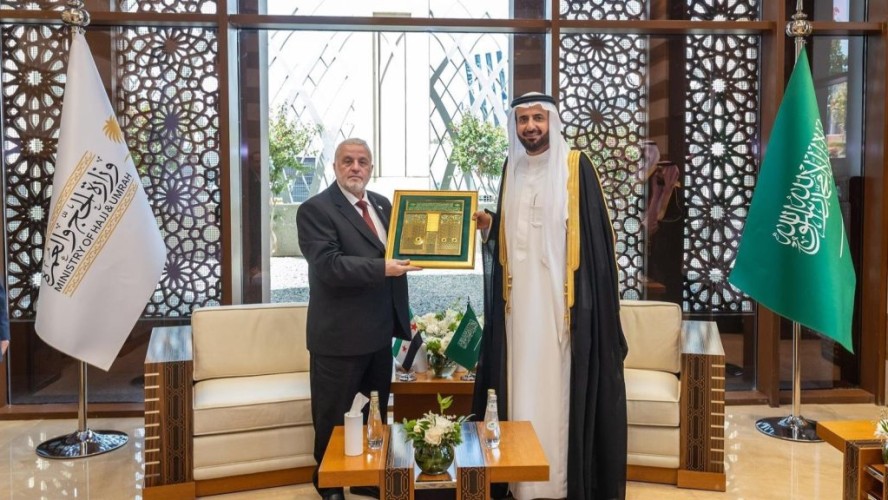 وزير الحج والعمرة يعقد سلسلة لقاءات مع ممثلي الدول وشركات العمرة المحلية والدولية ومنصات السفر الإلكترونية