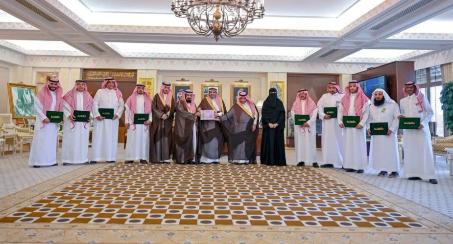 أمير منطقة القصيم يستقبل المشاركين في المخيم الرمضاني لإفطار الصائمين