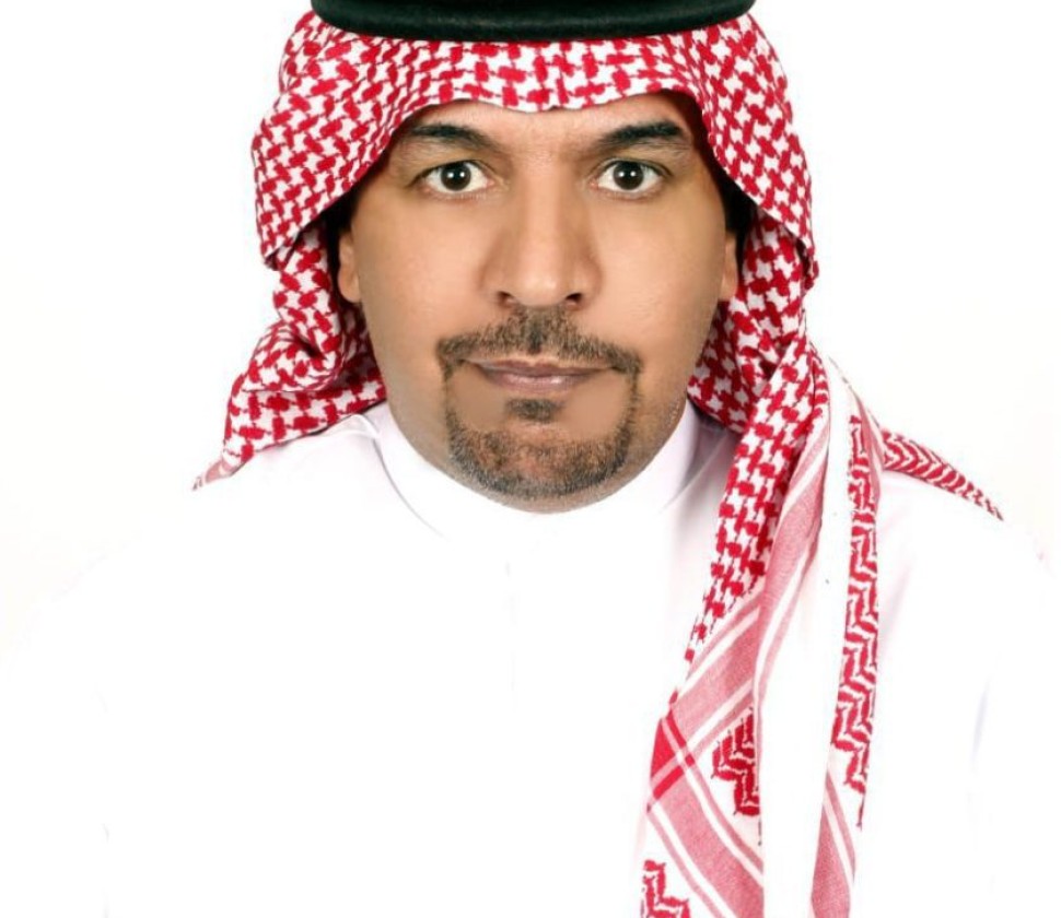 غابت الشمس وبقي القمر