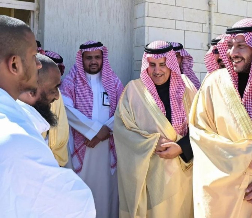 محافظ الطائف يتفقد ميقاتي السيل الكبير ووادي محرم