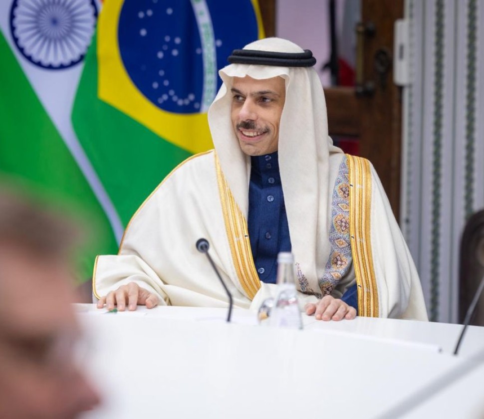 وزير الخارجية يشارك في جلسة (التهديدات العابرة للحدود والسيادة) ضمن جلسات الاجتماع الوزاري لمجموعة السبع