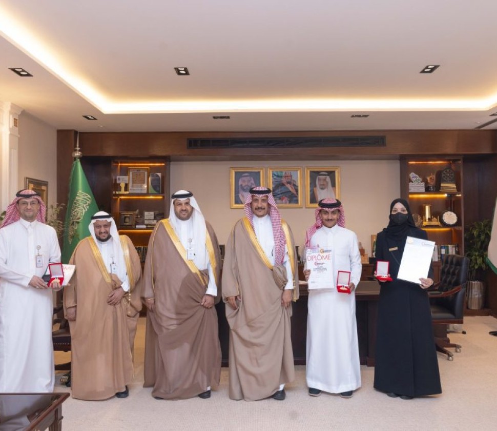 محافظ حفر الباطن يستقبل الفائزين من جامعة حفر الباطن في معرض جنيف الدولي للاختراعات 2026