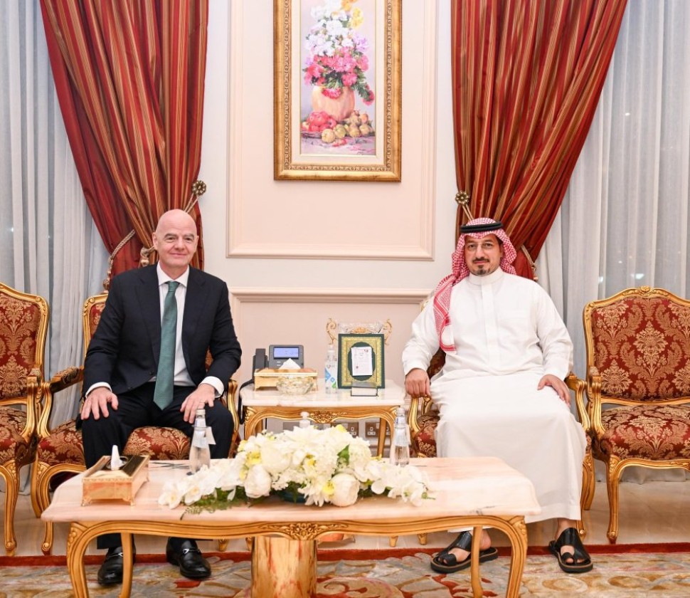 المسحل يلتقي برئيس الاتحاد الدولي لتعزيز التعاون بين الاتحادين