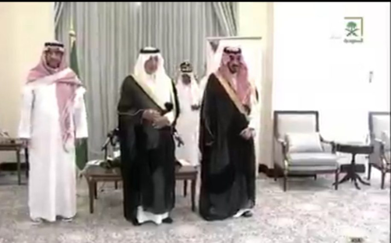 الأمير ‎خالد الفيصل يكرم الفائزون في جائزة الإعلام الجديد لحج هذا العام 1440هـ.