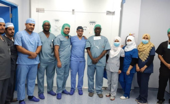 إجراء أول عمليتين لإستبدال وزراعة مفصل صناعي للركبة بالكامل بمستشفى الميقات العام
