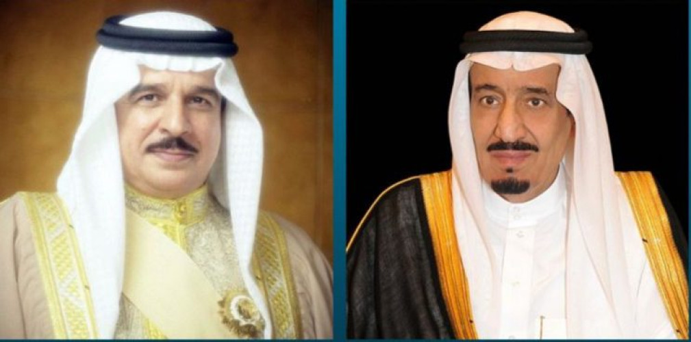 خادم الحرمين الشريفين يتلقى اتصالاً هاتفياً من ملك مملكة البحرين