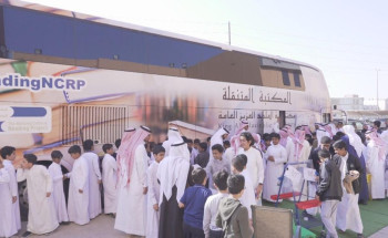 بالصور …. 380 طالباً يستفيد من برنامج ” نحو جيل قارئ ” تقدمه مكتبة الملك عبدالعزيز بتعليم الأحساء