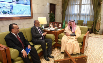أمير منطقة الرياض يستقبل سفير جمهورية سيرلانكا لدى المملكة   