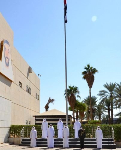 سفارة الامارات بالرياض تحتفل بـ “يوم العلم”