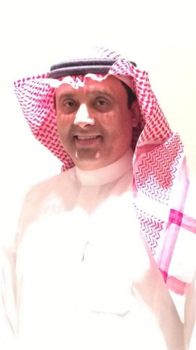رجل الأعمال عبدالله الخليفة: أنصح من أراد الدخول للتجارة أن يتجه للعطور