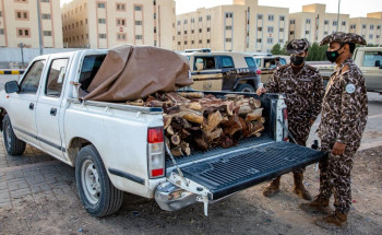 القوات الخاصة للأمن البيئي تضبط أكثر من 9 أطنان من الحطب المحلي المعد للبيع في الرياض