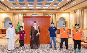 أمير الجوف يستقبل لاعبي نادي ذوي الإعاقة بعد تحقيقهم مراكز متقدمة في بطولة المملكة لرفع الأثقال