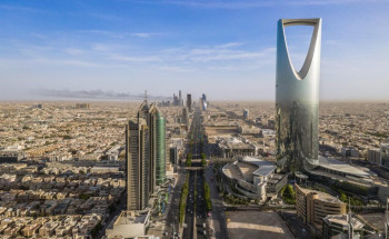 الرياض قلب المملكة النابض بالأضواء والحياة والأجواء السياحية