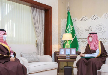 نائب أمير الشرقية يستقبل رئيس مؤسسة جسر الملك فهد بمناسبة تعيينه