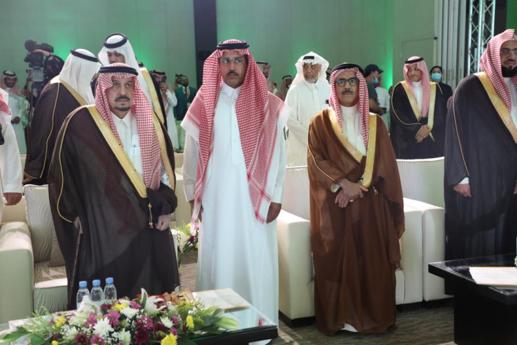 أمير منطقة الرياض يرعى حفل الزواج الجماعي الحادي عشر بجمعية ” حركية “