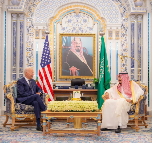خادم الحرمين يلتقي الرئيس الأمريكي في قصر السلام بجدة