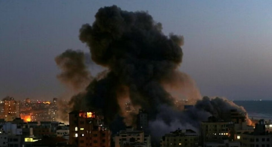 غارات إسرائيلية متتالية وانفجارات عنيفة تهزّ قطاع غزة