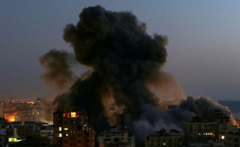 غارات إسرائيلية متتالية وانفجارات عنيفة تهزّ قطاع غزة