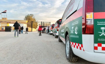 14 سيارة إسعاف مقدمة من مركز الملك سلمان للإغاثة تعبر منفذ رفح الحدودي متوجهة إلى قطاع غزة