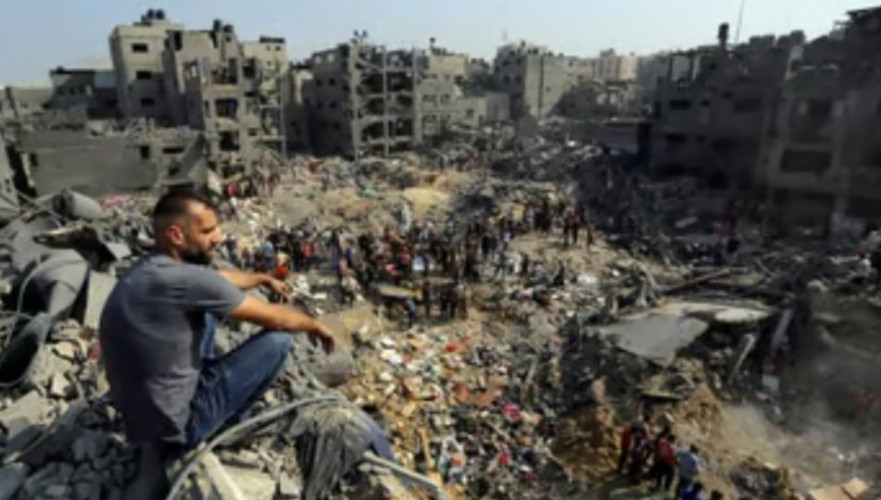 القصف يتواصل لليوم الـ33 على غزة.. شهداء وجرحى في سلسلة جديدة من الغارات