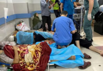 قصف مسجدين ومحطة بترول واقتحام “الشفاء”.. العدوان على غزة يتواصل لليوم الـ41