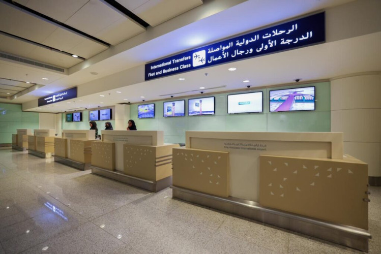 مطارات جدة” تدشّن منطقة «الترانزيت» الدولية بمطار الملك عبد العزيز