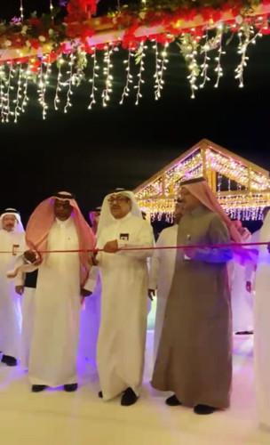 الرئيس التنفيذي للهيئة الملكية بينبع يفتتح فعالية مهرجان مدينة الأضواء