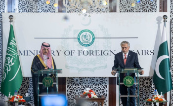 سمو وزير الخارجية ينوه بالتعاون السعودي الباكستاني لمواجهة التحديات وتعزيز التعاون في كافة المجالات