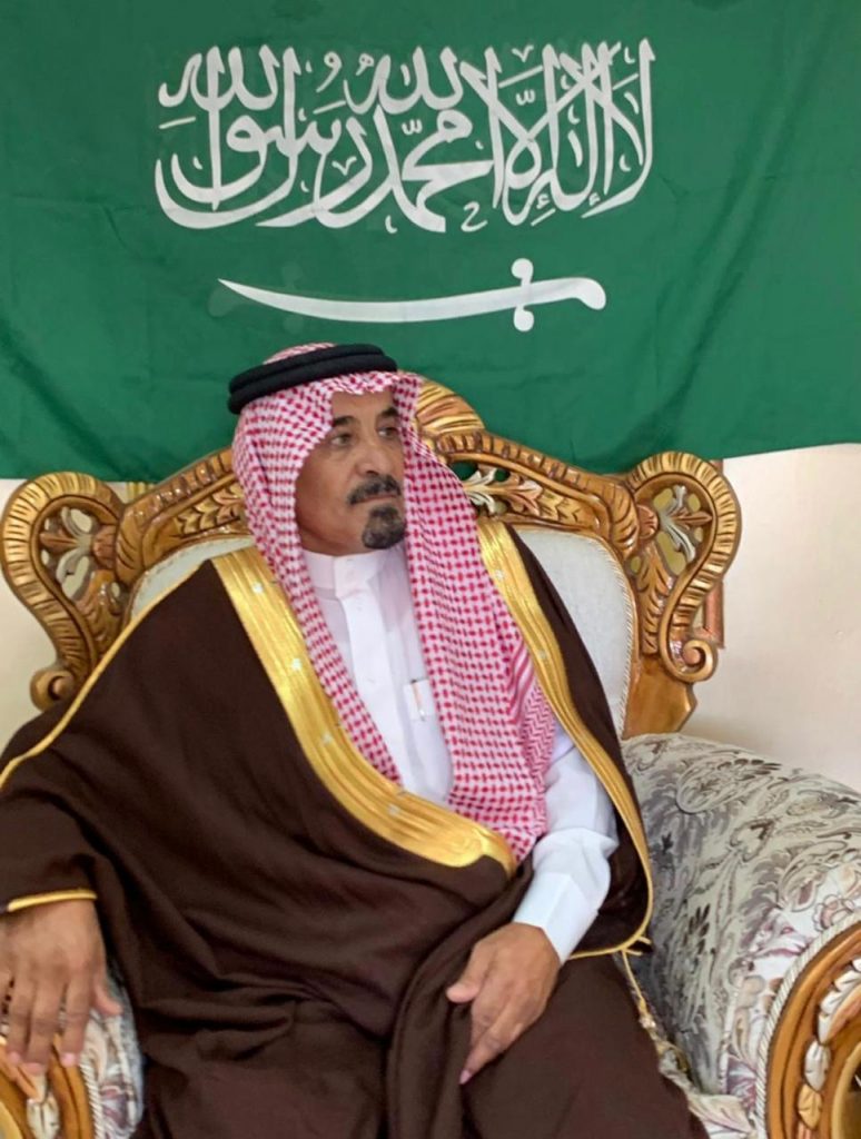 رئيس قرية العشاش يرفع التهنئة للقيادة الرشيدة بذكرى اليوم الوطني ٨٩ رئيس قرية العشاش يرفع التهنئة للقيادة الرشيدة بذكرى اليوم الوطني ٨٩