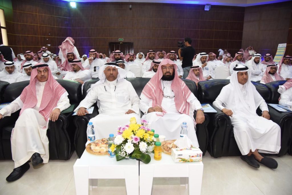 بالغنيم يفتتح ملتقى العمل الجماعي في الأحساء بمشاركة 200 تربوي بالغنيم يفتتح ملتقى العمل الجماعي في الأحساء بمشاركة 200 تربوي