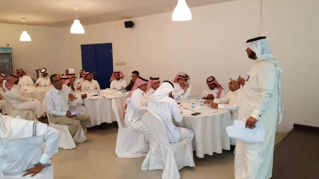 النشاط الطلابي ينظم دورة تدريبية بعنوان ” ورشة آلية تنفيذ العرض المسرحي ” بتعليم الأحساء النشاط الطلابي ينظم دورة تدريبية بعنوان ” ورشة آلية تنفيذ العرض المسرحي ” بتعليم الأحساء