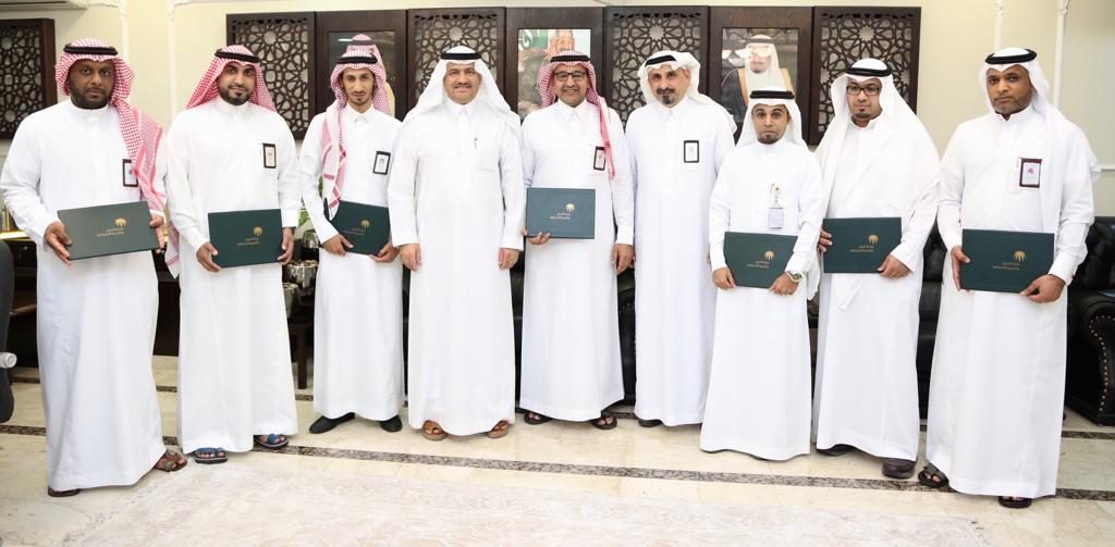 “عمل الشرقية” يكرم أعضاء لجنة تسوية خلافات عمال الخدمة المنزلية