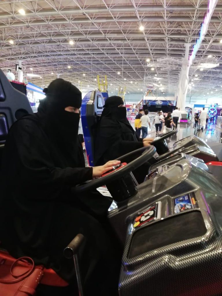 “الحماية الاجتماعية” بالأحساء تنظم رحلة للنزيلات  