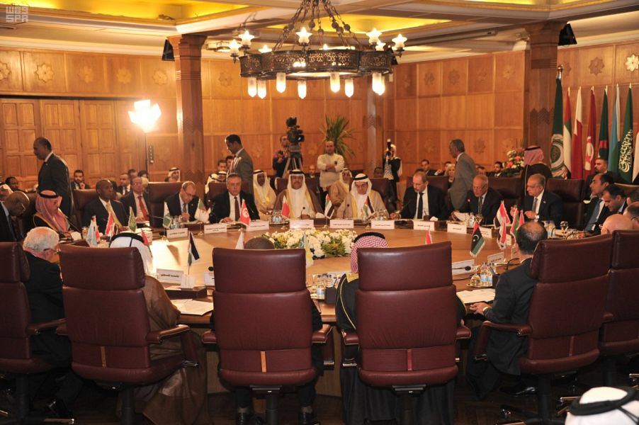 اجتماع وزراء الخارجية العرب في القاهرة يؤكد رفضه الموقف الأمريكي بشأن المستوطنات ويصفه بالتحول المؤسف