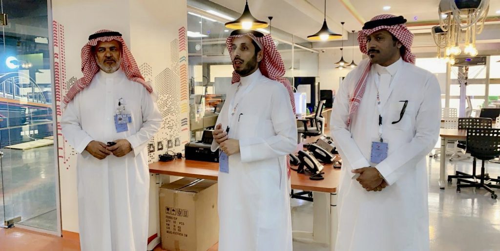 ” المغربي ” يفتتح زيارات معرض فاب لاب الأحساء لطلاب وطالبات بتعليم الأحساء