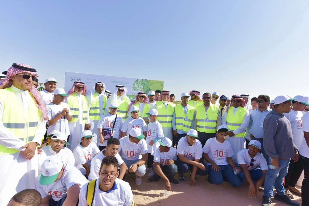 تعليم الأحساء يساهم مع المؤسسة العامة للري في حملة التشجير تعليم الأحساء يساهم مع المؤسسة العامة للري في حملة التشجير