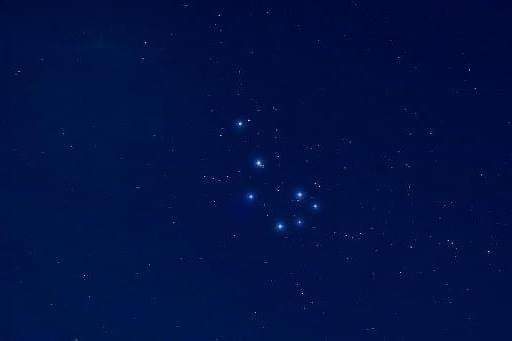 “الشقيقات السبع” تزين ليالي نوفمبر 2019 “الشقيقات السبع” تزين ليالي نوفمبر 2019