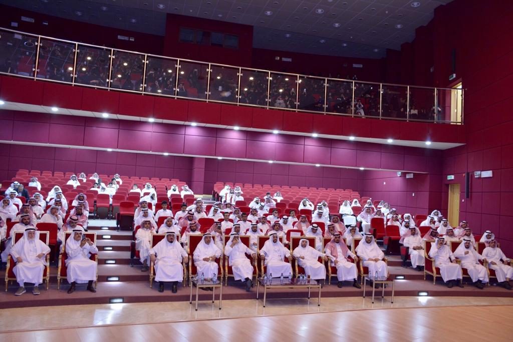 منسوبو تعليم جدة يتعرّفون على مستجدات جائزة جدة للإبداع