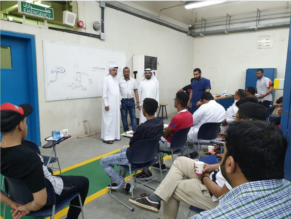 تعاون يجمع بر الفيصلية بالهفوف والمعهد الصناعي الأول بالأحساء تعاون يجمع بر الفيصلية بالهفوف والمعهد الصناعي الأول بالأحساء