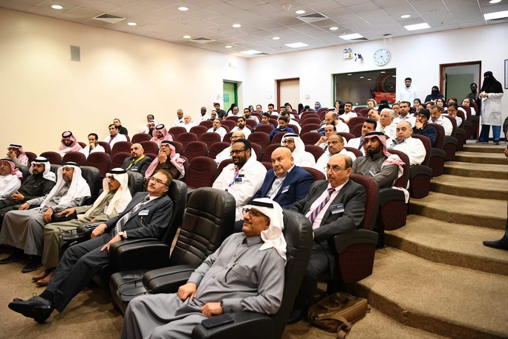 مستشفى الملك عبد العزيز أقام “المؤتمر السنوي لأمراض الباطنية”