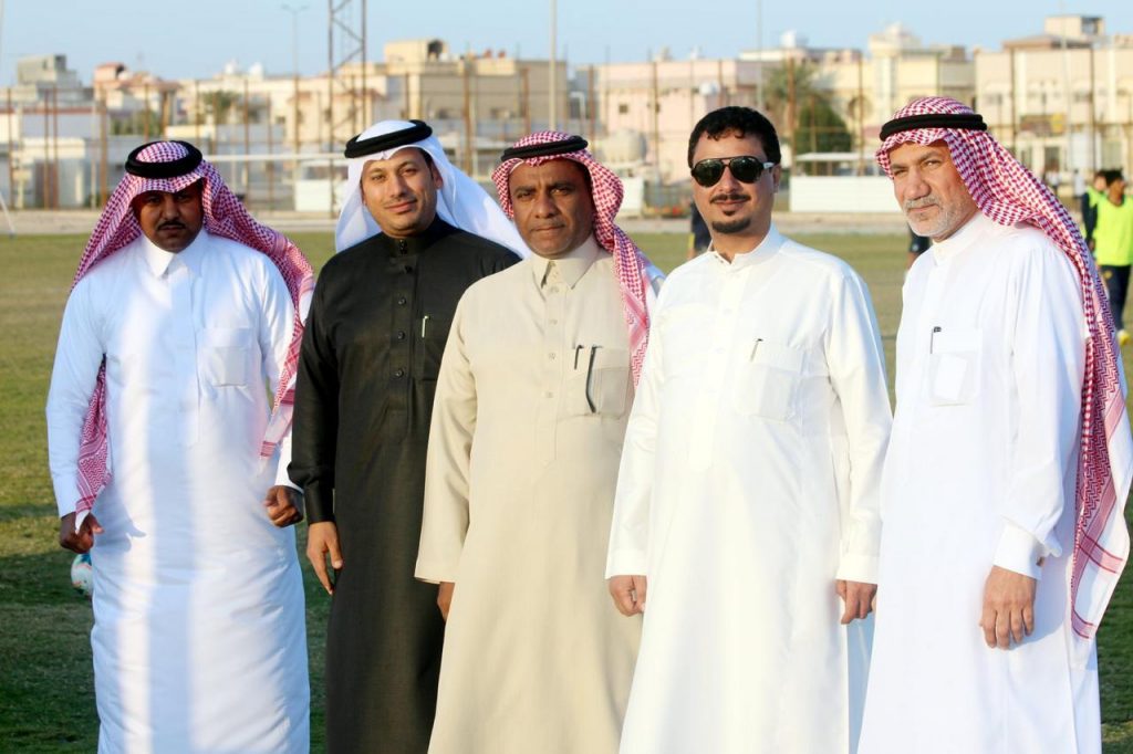 ” الغنيم ”  يُحفز لاعبي الجيل بالمكافآت و يجتمع مع ممثلي نادي حي الحوراء
