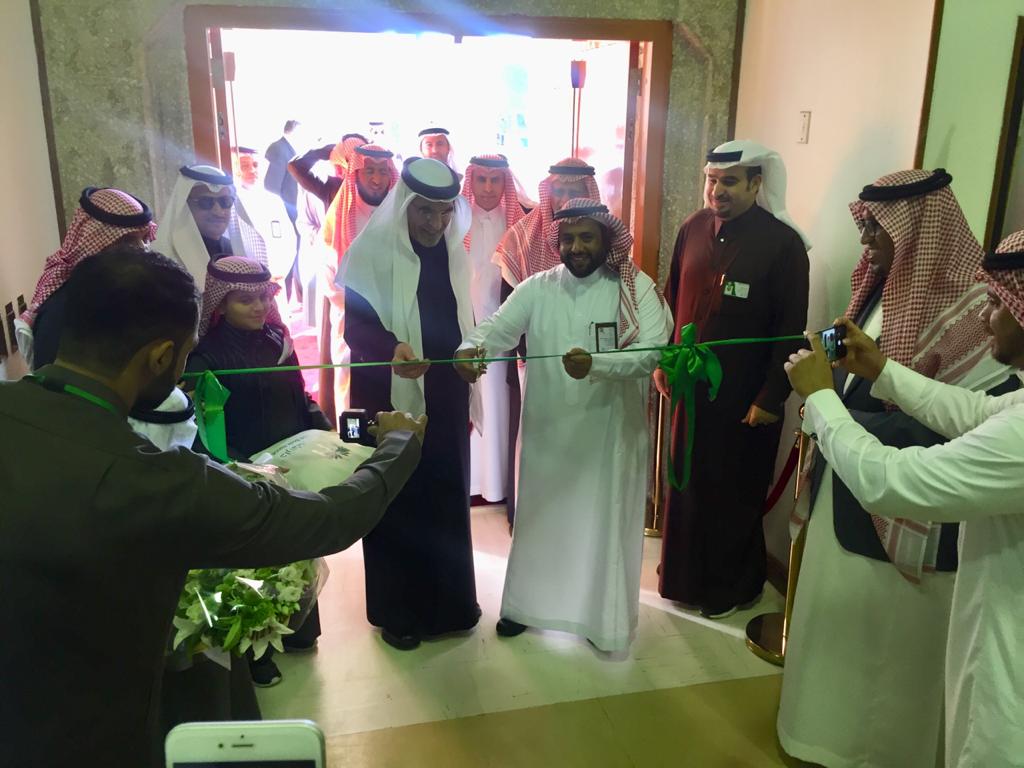 “الشلعان ”  يفتتح مهرجان القراءة الـ14 بمدارس الظهران الأهلية