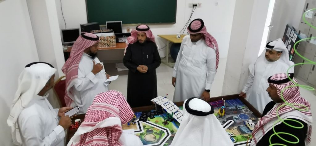 تقيم”إدارة النشاط الطلابي” غداً مسابقة الاولمبياد الوطني للروبوت بمجال الفيرست ليجو