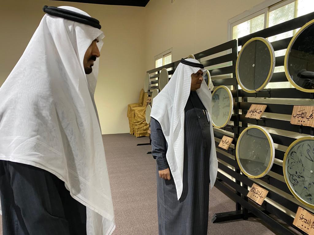 معرض لـ ” فيزياء” الفن ” بمكتب “بنات ” أبها