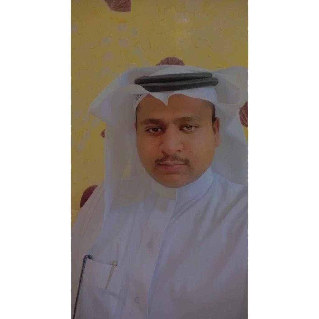 لاتكن سطحيًا ياصديقي ..