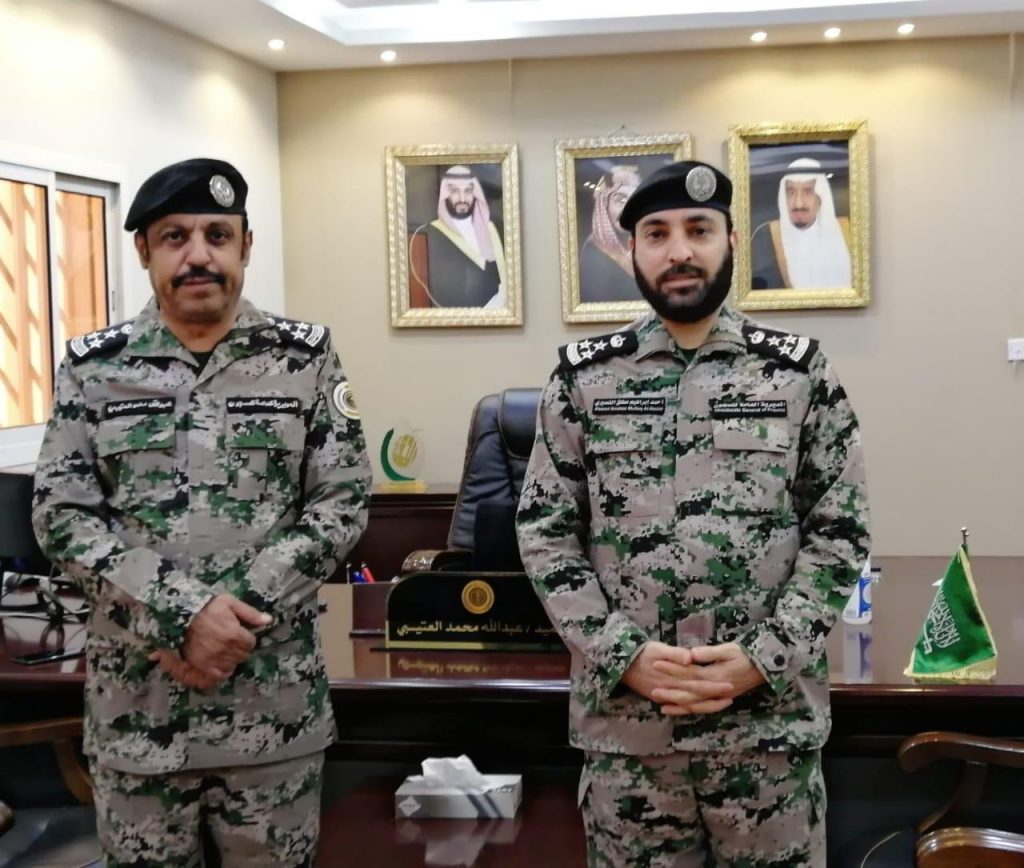 مدير سجون منطقة الجوف يقلد “النصيري” رتبتة الجديدة مدير سجون منطقة الجوف يقلد “النصيري” رتبتة الجديدة