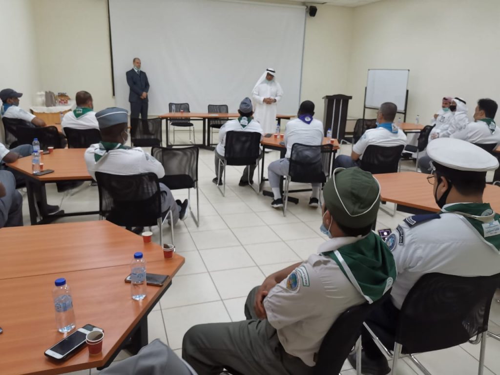 قادة كشافة تعليم مكة المكرمة يزورن مركز الكلى التخصصي بجمعية شفاء