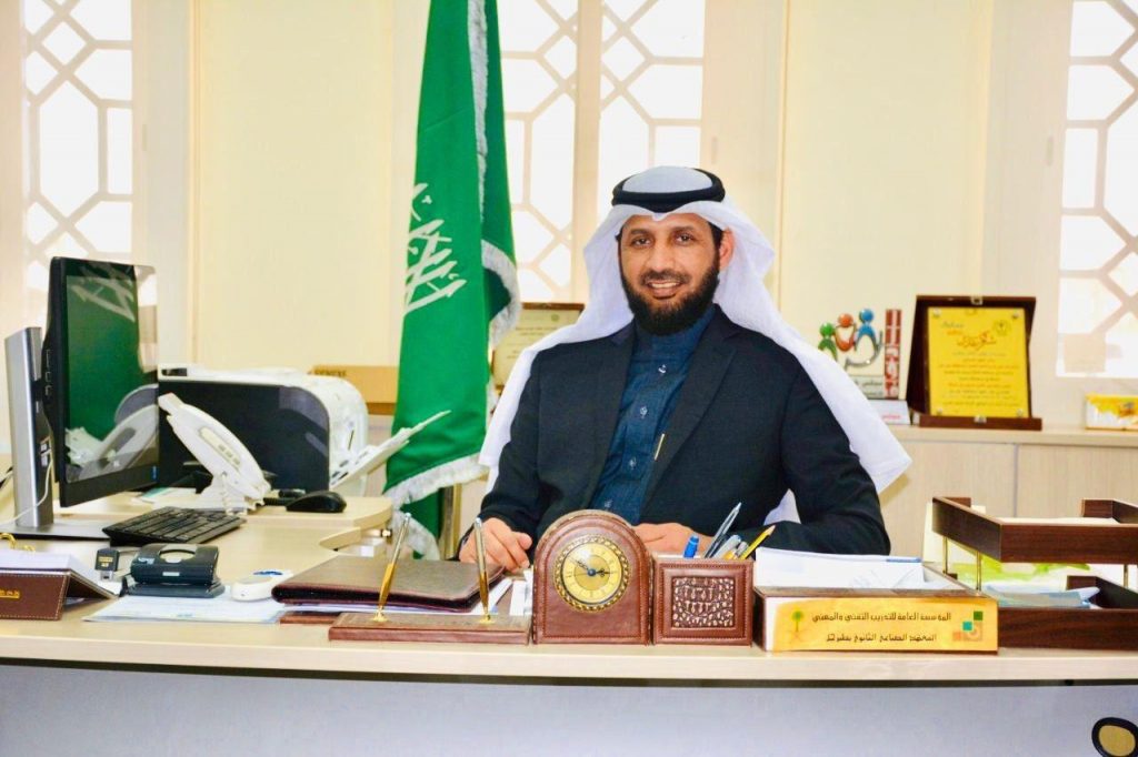 تكليف المهندس الشراري عميداً لتقنية طبرجل تكليف المهندس الشراري عميداً لتقنية طبرجل